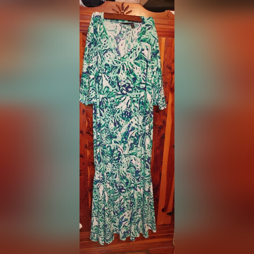 Attitudes by Renee v neck dress NWT smoke free home 2XL - Picture 2 of 3